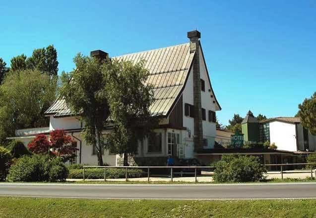 Locanda Alle Officine Buttrio Eksteriør billede